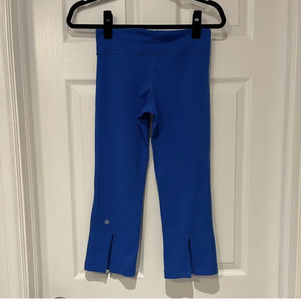 Lululemon Gather & Crow Crop royal blue - Picture 5 of 8